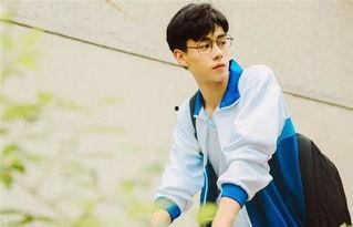 娱乐吃瓜酱前男友衣服,时尚与个性的完美结合