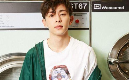 娱乐吃瓜综艺节目女爱豆,揭秘综艺背后的甜蜜与苦涩